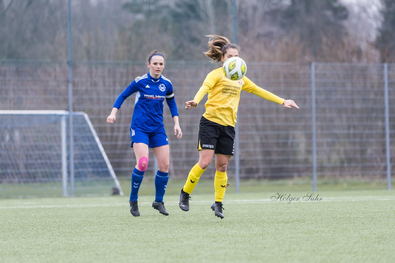 Bild 232 - F SSC Hagen Ahrensburg - SV Frisia Risum-Lindholm : Ergebnis: 1:2